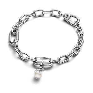 Bilde av Pearl & Arrows Mini Dangle Charm